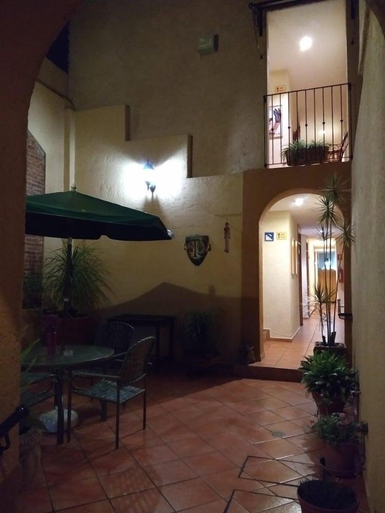 Hotel Casa Galena Morelia Exterior photo